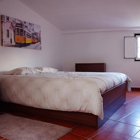 Lisbon Sloped Ceiling Apartment エクステリア 写真